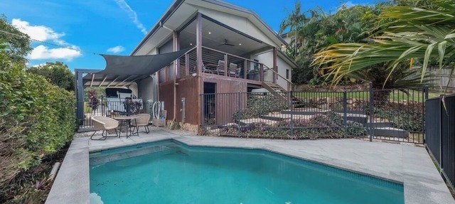 Gateway to the Whitsundays Boat & Caravan Parking Wash-Down pet friendly home