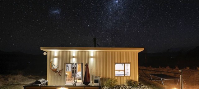 Glamping Vacation at this Eco-Friendly Cottage in South Island, New Zealand