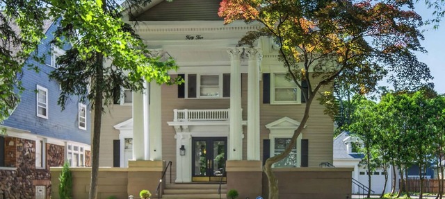 Historic East Ave 2 BDRM~Walkable~Central~Cozy8