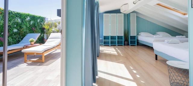 Hostel Ozz Nice in Nice