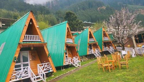 Kaira huts nature's hug