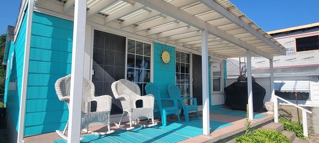 Lake Front Cottages on Private Beach in Port Stanley