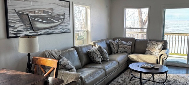 Lakefront Cottage on Lake Winnebago