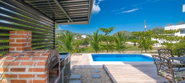 Lapas House