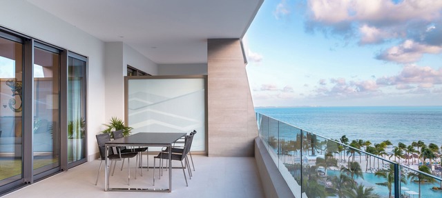 Luxury Oceanview Retreat in Cancun 🌊