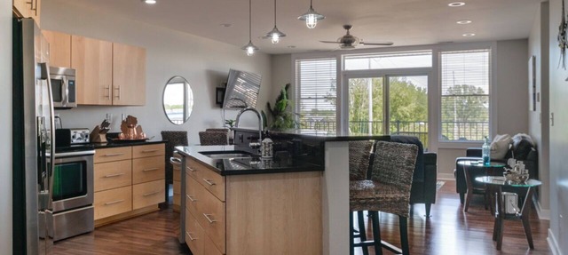 Luxury Waterfront Condo in St. Joseph