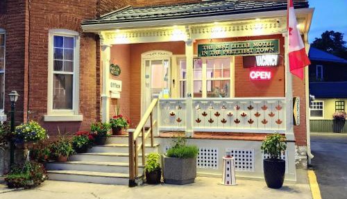 Maple Leaf Motel in Goderich