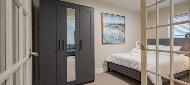 Modern 2Bed Unit in Lynn Valley