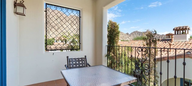 Near Pool! Deluxe King Casita near Clubhouse - Pet Friendly! (C48)