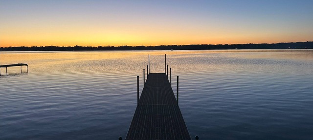 NEWLY RENOVATED cottage ON Wolf Lake! Boating, SXS and more!