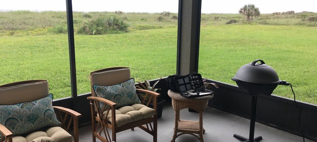 Oceanfront Paradise! 2/2 mins from St. Augustine! Great for families & couples! in St. Augustine