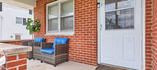 Peaceful 3-bedroom house close to Binghamton University/UHS hospital.