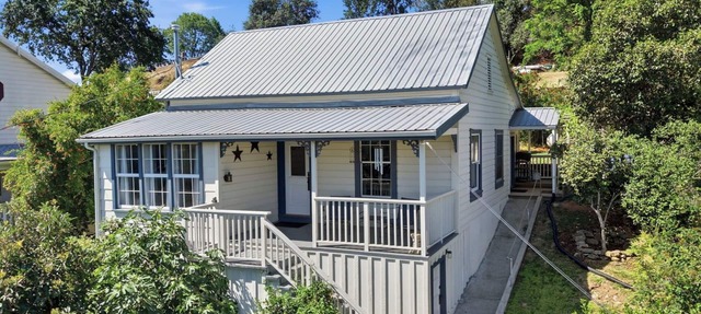 Peaceful Historic Home Steps from Main Street with Porch & Patio