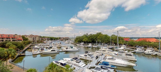 Penthouse Condo with Yacht Views!
