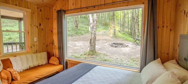 Private Tiny Cabin & Mountain Hiking! in Beverly