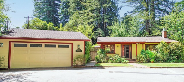 Reflections Main House + 3 Cottages w/Baths + Hot Tub, Pool & Dog Friendly