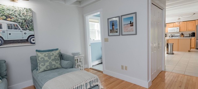 Relax & Unwind: Poolside Martha’s Vineyard Stay in Oak Bluffs