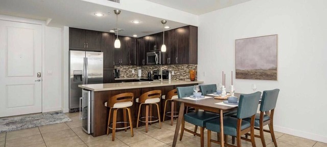 Relaxing 2BR Desert Ridge Retreat Near Mayo Clinic with Resort Style Amenities in Phoenix