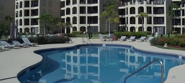 Relaxing Ocean-Pool View Apt in Palmas del Mar (228)