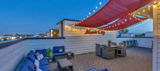 Rooftop Fire Pit + River Views | 4BR, 4 Private Baths | Sleeps 12 in Nashville