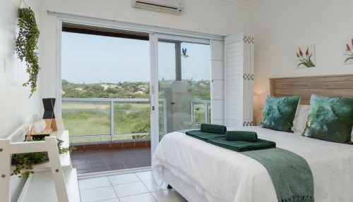 Shelly Beach Lagoon Retreat