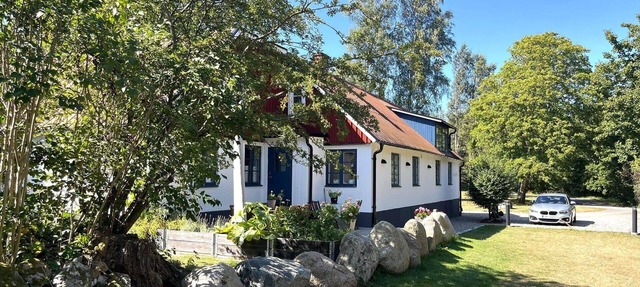 SKA711 Simrishamn - Lugnadalsvägen 1 in Simrishamn