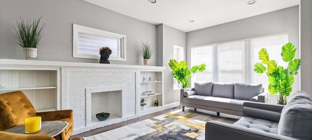 Spacious 8 BDR + 2 Kitchens + Garage! Sleeps 16!