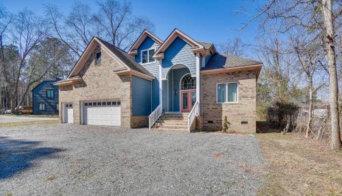Spacious Hampton Vacation Home Near Beaches! in Hampton