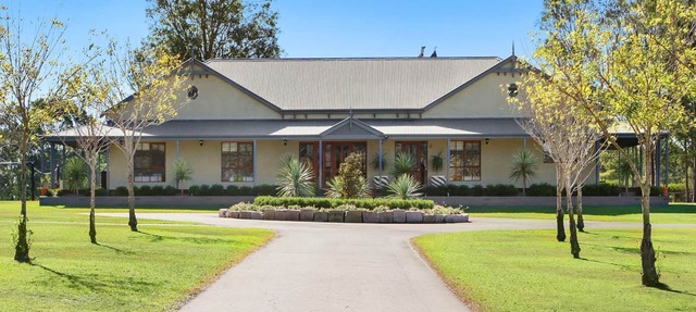 Stonegate Estate - Elegant Homestead in Pokolbin