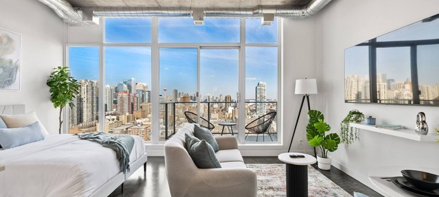 Studio Just Steps from Stampede Park: Luxury Living in Calgary