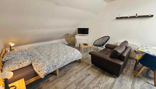 Studios du Cèdre in Cuvilly