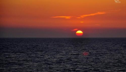 Sunset Cottage in Paramonas
