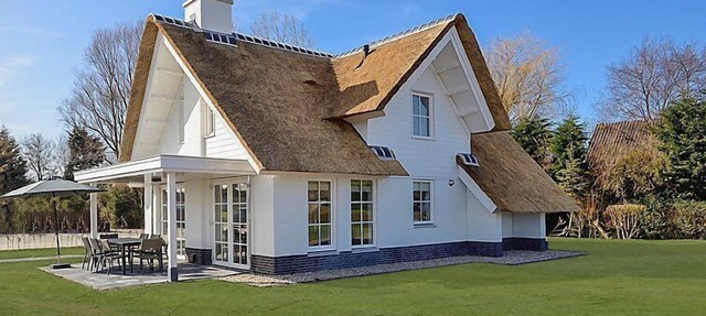 Tapuit 8 by Interhome