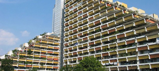 "The Pyramid" newly built in July 2018 City Apartment