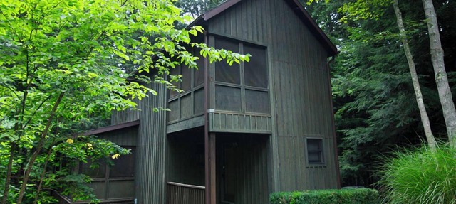 The Ravine - Hosted by The Chalets