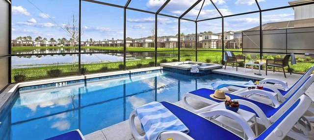The Sublime | Deluxe home w pool, huge LR/DR, epic theme BR, near top theme park