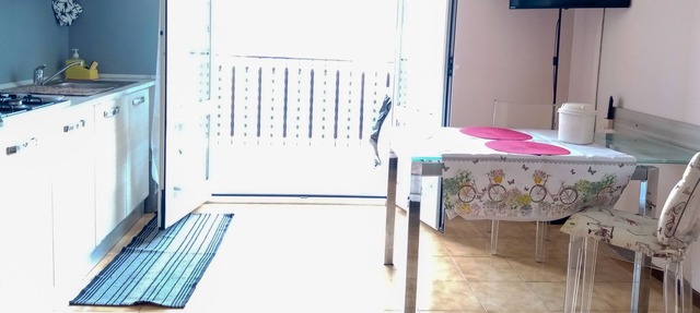 third floor apartment without lift with private guarded parking in Seriate