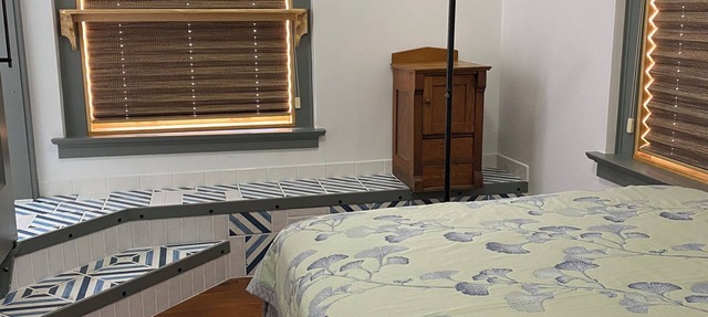 Town Center Red Cloud Loft Apartment in Willa Cather country
