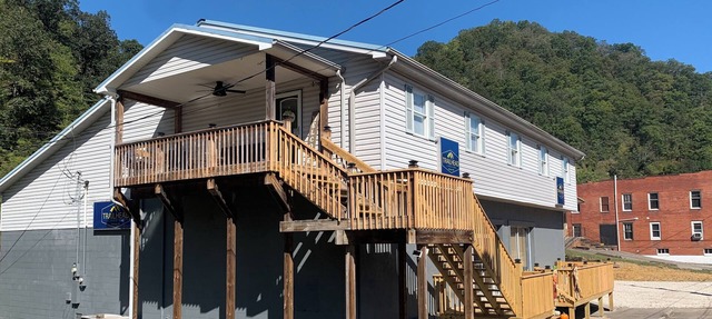 Trailhead Lodging in Matewan