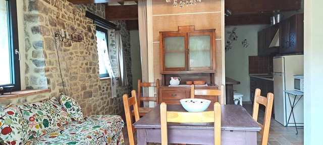 Typical rustico with garden, beautiful view, WiFi, air cond, washer, 12 km sea in Montigiano