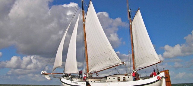 Unique spacious comfortable (private) boat near Amsterdam