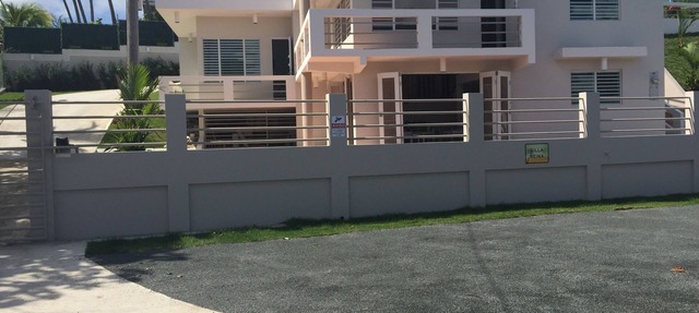Villa Reina A Private Beachfront Retreat With Pool And Panoramic Views