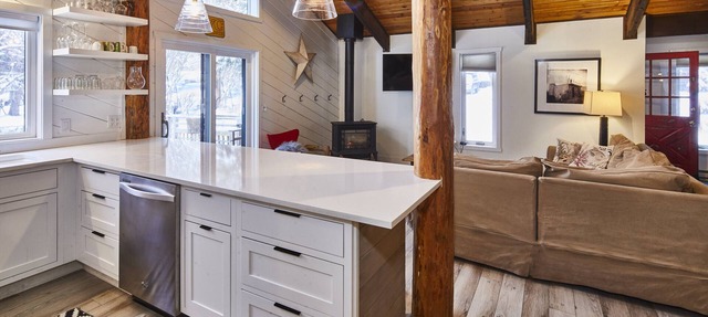 Walk to Snow King -InTown Jackson Hole