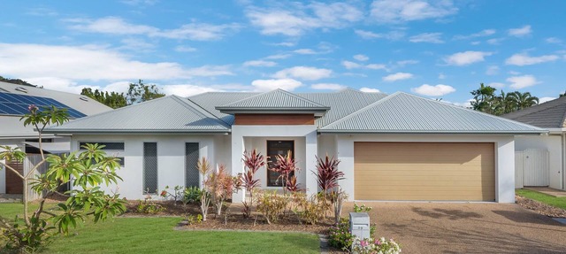 Waterlily Haven | 4BR Home + BBQ + Parking