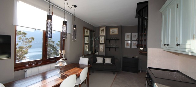 Wonderful front lake apartment near Bellagio