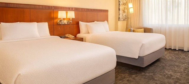 Your Home Away From Home! 4 Convenient Units, Pets Allowed!