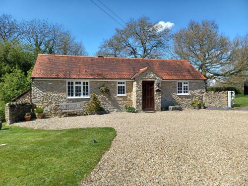 Magpie Cottage 